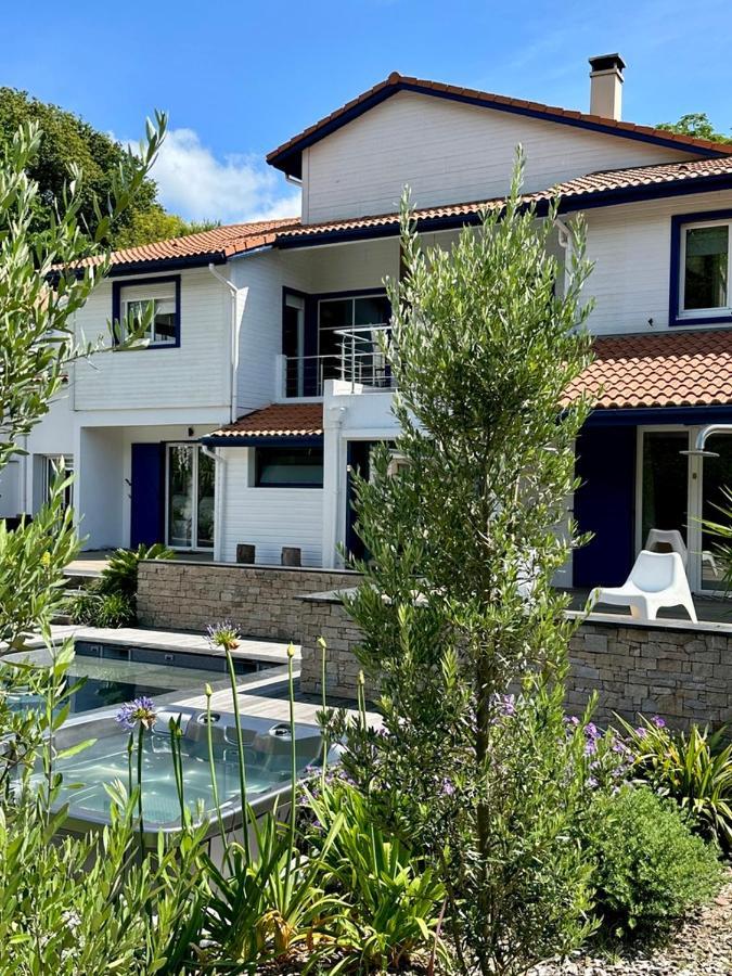 Villa Uhaina Биариц Екстериор снимка
